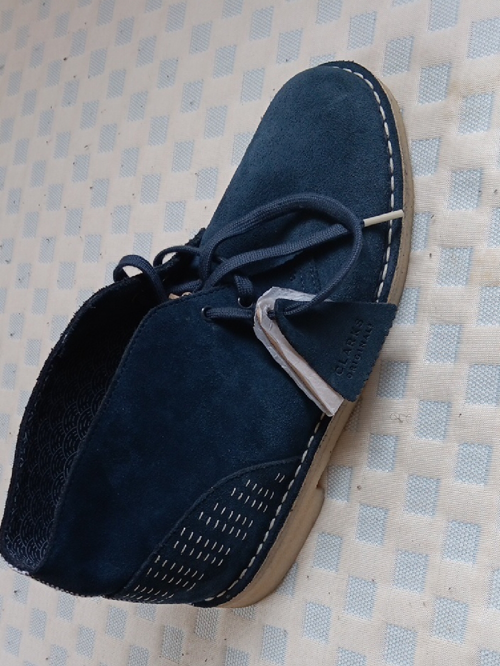 Men's Suede Chukka Boot in Navy